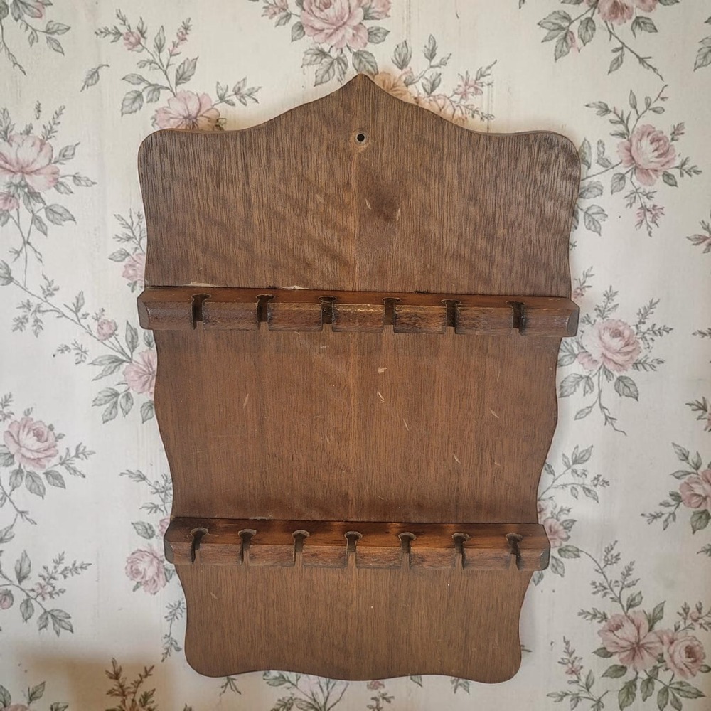 Vintage Wooden 12 Slot Souvenir Spoon Display Wall Rack Dark Brown Scalloped Edg